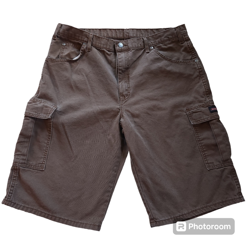 Dickies Brown Cargo Shorts for Men